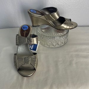 COLE HAAN Women's Silver Wedge Sandals